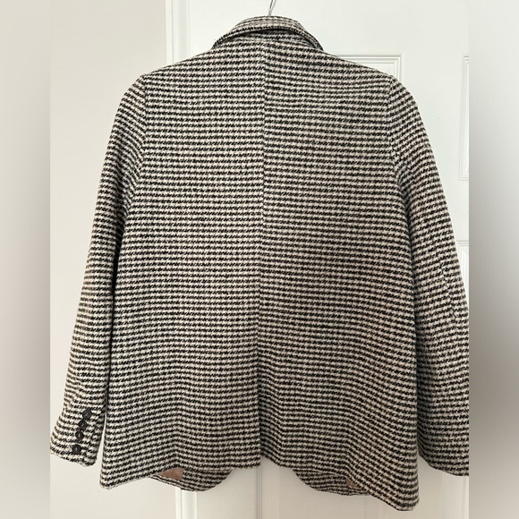 Astr The Label Rachel Houndstooth Blazer - Picture 5 of 7